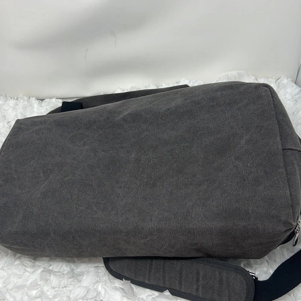 Lo & Son Canvas Weekender Tavel Bag Adult Small 16” H X 18”W X 8.5” D